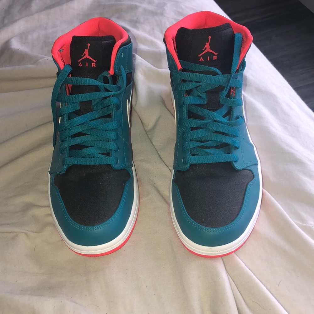 Jordan 1